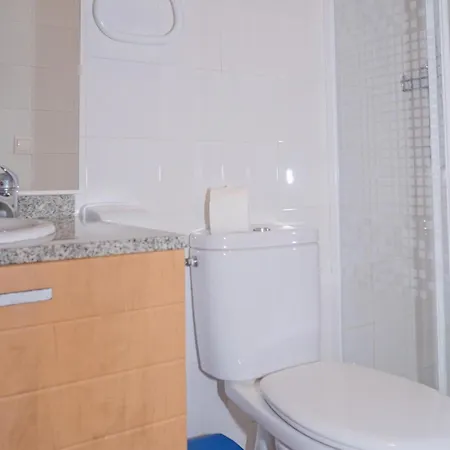 Tranquilos Con Aparcamiento Y Cerca De Las Playas De Conil - Es-180-33 Apartment *