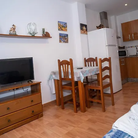 Apartment Tranquilos Con Aparcamiento Y Cerca De Las Playas De Conil - Es-180-33